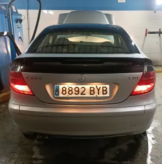 Mercedes-Benz Clase C 220 CDI