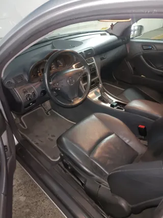 Mercedes-Benz Clase C 220 CDI