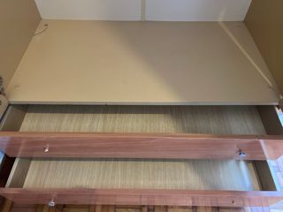 Armario ropero de madera