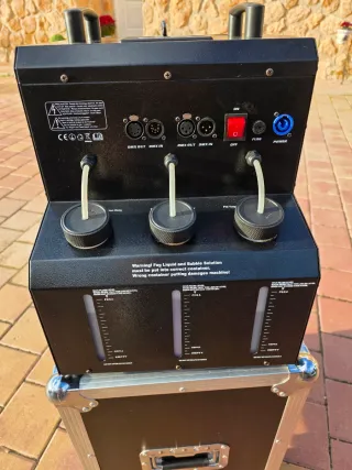 Máquina Burbujas + Humo + Leds + Flightcase