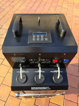 Máquina Burbujas + Humo + Leds + Flightcase