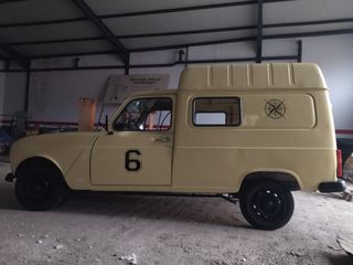 Renault 4L, F6