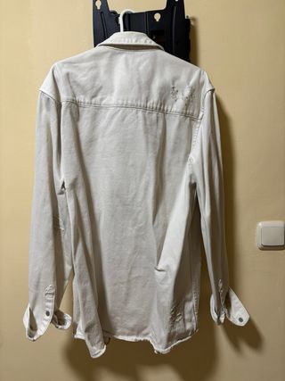 Cazadora vaquera Zara beige L