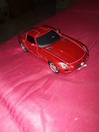 Coche RC Mercedes teledirigido