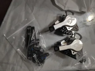 Pinza Freno Carretera ZRACE XG4 Hidráulica