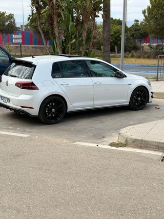 Volkswagen Golf R *Blanco Perlado*