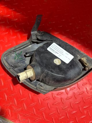 Piloto intermitente izquierdo Nissan Terrano