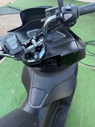 Honda PCX 125cc 2024 - 10400 km