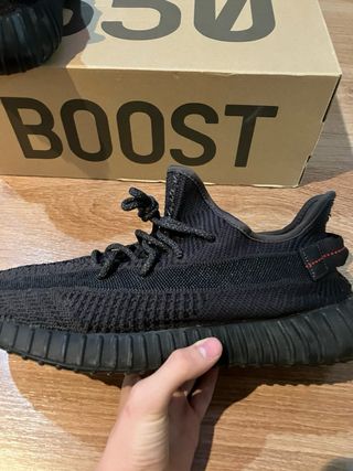 Adidas Yeezy Boost 350 V2 Negro