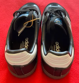 Adidas Samba Clásico Negro y Blanco 39 1/3