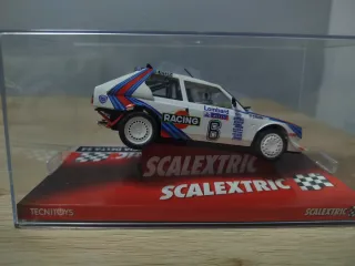 Coche Scalextric Lancia Delta S4
