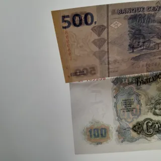 Lote de 4 Billetes Países del Mundo