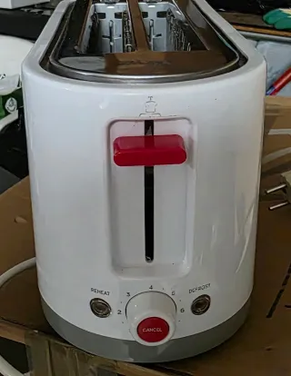 Tostadora Ufesa Activa Blanca