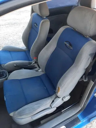 Volkswagen Golf.Cambio por furgoneta o remolque