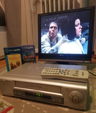 Reproductor VHS Philips NICAM HIFI STEREO