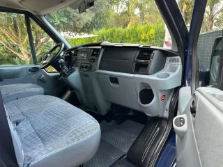 Ford Transit 2011