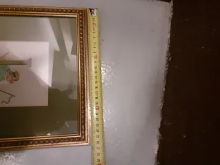 Punto de cruz letra I con figura