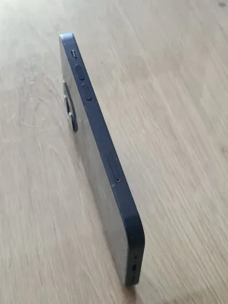 iPhone 12 mini 64gb funciona perfectamente