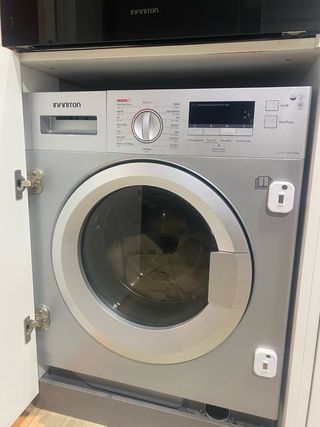 Lavadora INFINITON Carga Frontal