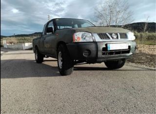 Nissan navara Pick-up 2003