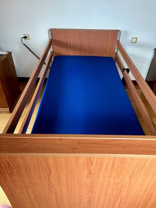 Cama articulada madera y tela
