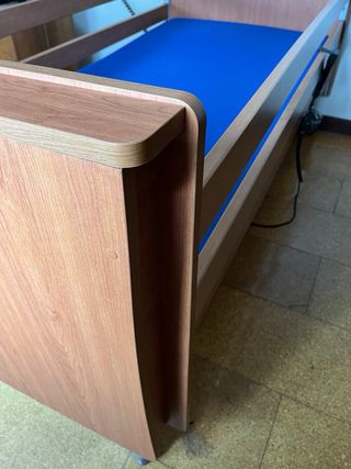 Cama articulada madera y tela