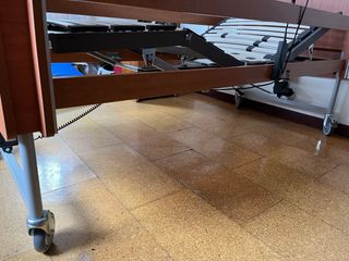 Cama articulada madera y tela