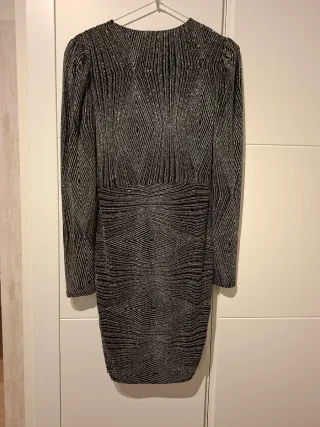 Vestido fiesta plateado talla 36