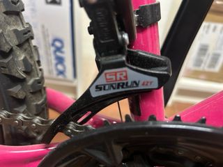 Bicicleta 24 rosa seminuova