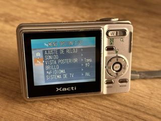 Cámara Digital Sanyo 7.1 Megapixeles