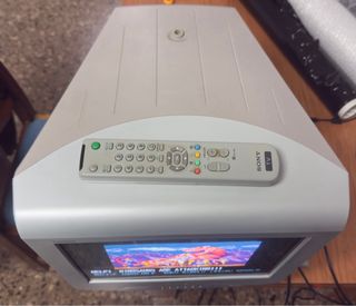 Sony Trinitron KV-14LT1E TV RETRO