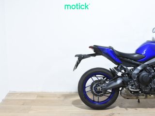 YAMAHA MT-09 Y-AMT (A2)