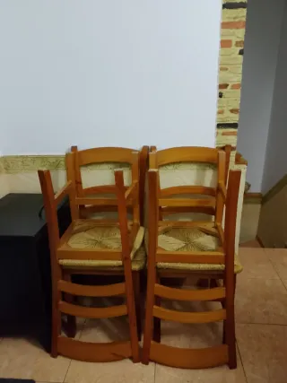 Juego de 4 Sillas de Comedor Madera y Yute