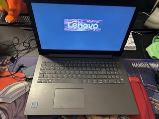 Portátil Lenovo Negro