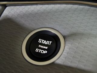 Land-Rover Range Rover Evoque 2.0 D180 S AUTO 4WD MHEV