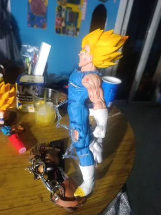 Figura Vegeta Dragon Ball 30 cm