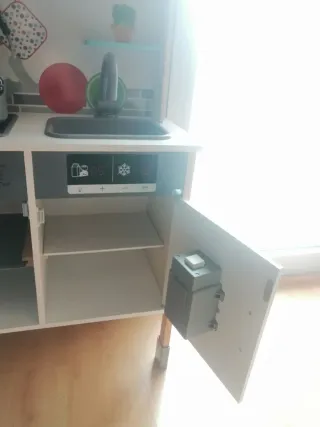 Cocina de juguete de madera