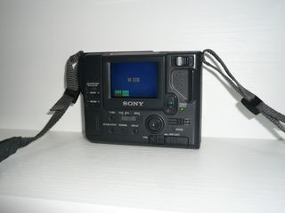 Cámara Digital Sony Mavica MVC-FD81