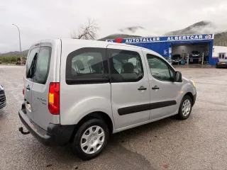Peugeot Partner 2011