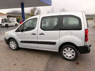 Peugeot Partner 2011
