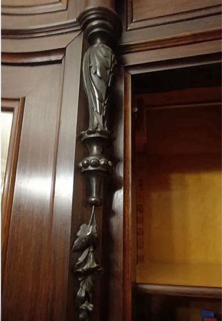 Armario S. XIX Palosanto