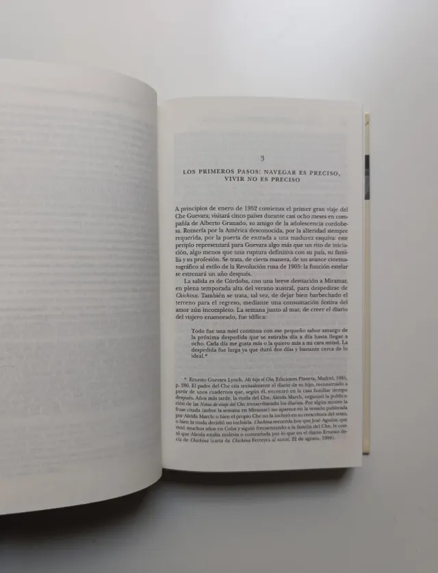 La vida en rojo. Una biografía del Che Guevara.