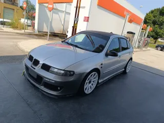 SEAT Leon 2004