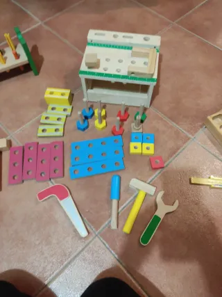 Juego de herramientas de madera para niños