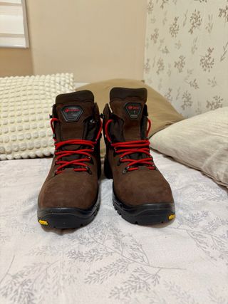 Botas Chiruca Cares 02 Gore-Tex Marrón