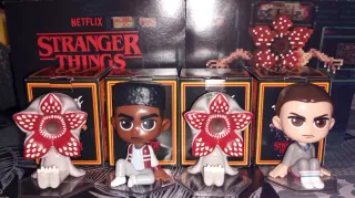 Figuras Stranger Things McDonald's LEER