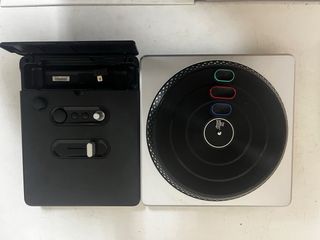 DJ Hero 2 Wii con Mesa Controladora Original