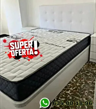 Canapé de tela gris y blanco