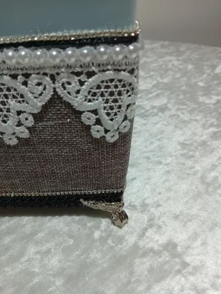 Caja decorativa azul celeste SATINADA