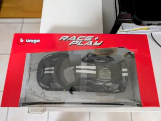 Bburago Ferrari 488 Pista 1/24